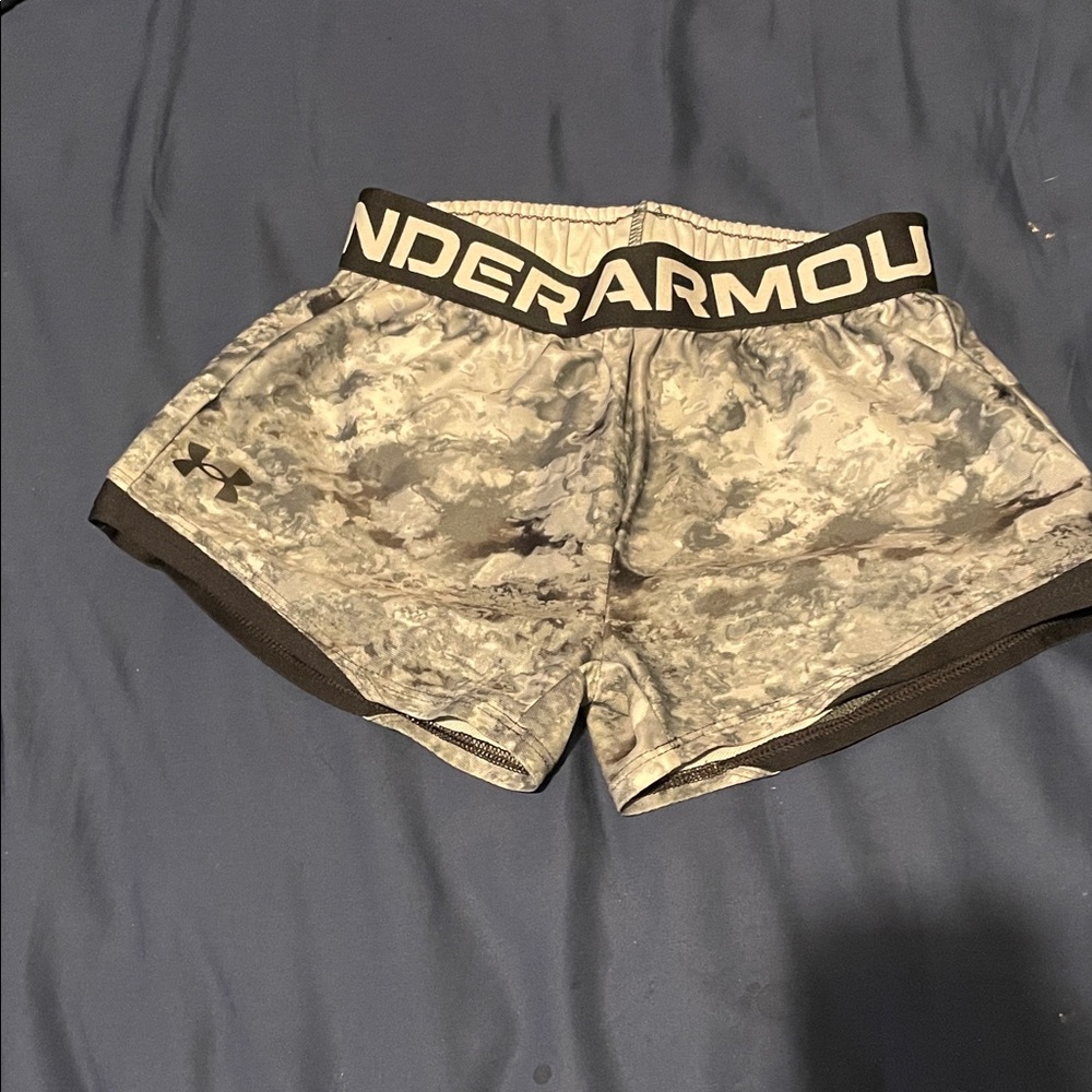 Under Armour Women's Black and Gray Athletic Shorts